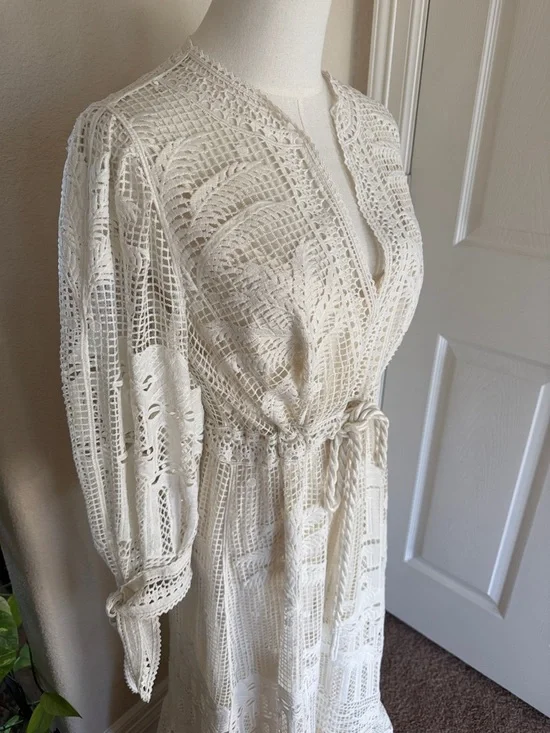 FARM Rio Morada Boa Guipure Lace Maxi Dress XS S 2 4 6 - Picture 5 of 12